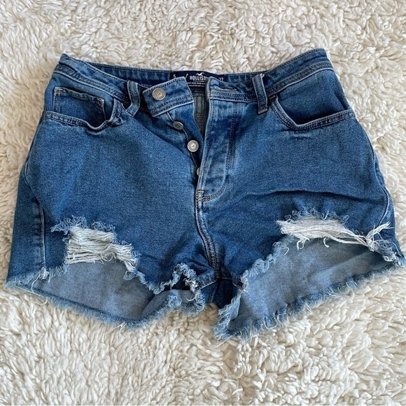 Hollister Shorts Womens Size 5 w27 Blue Denim Curvy Mom Button Fly Cut Off - Picture 1 of 8
